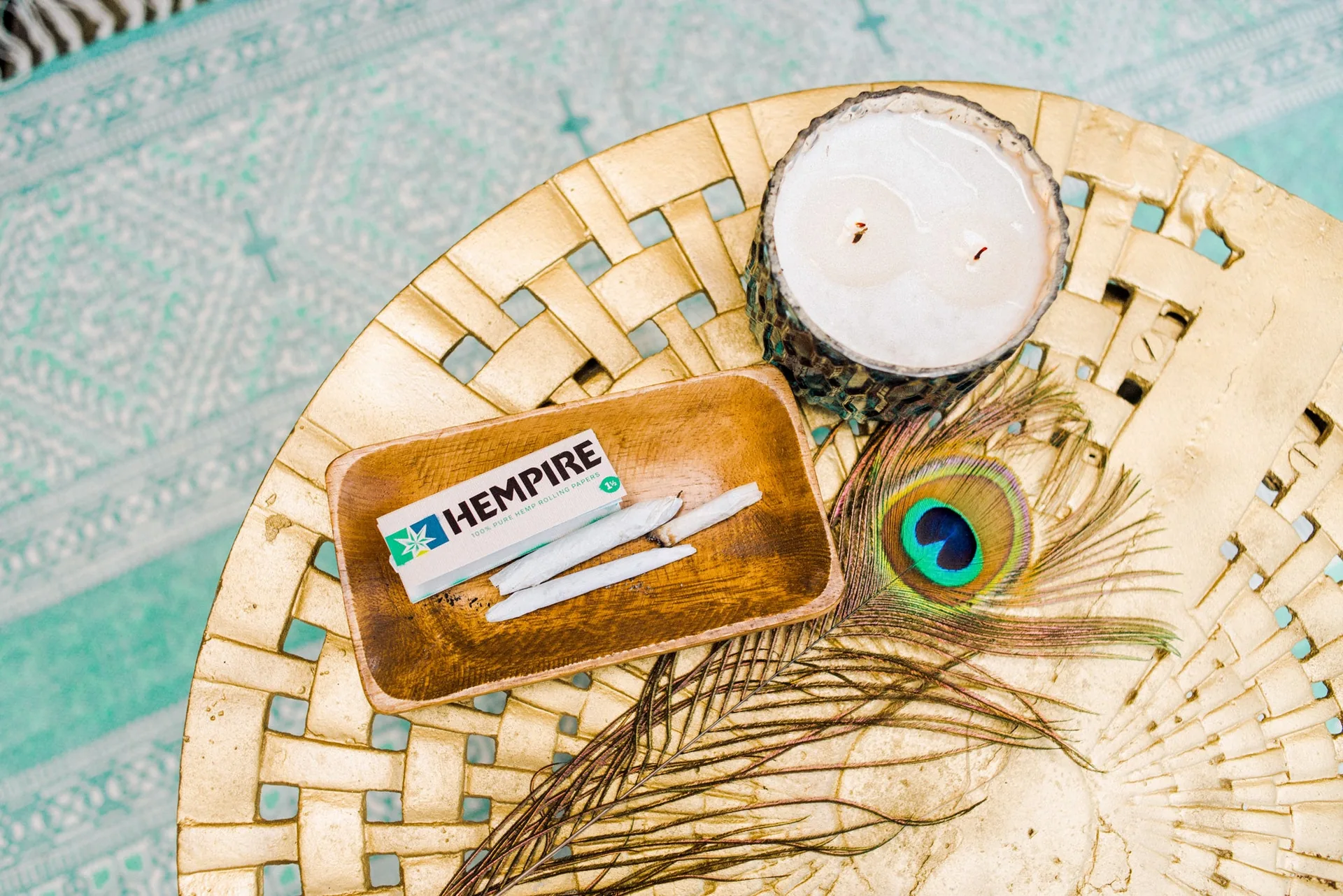 Hempire rolling papers on a rolling tray